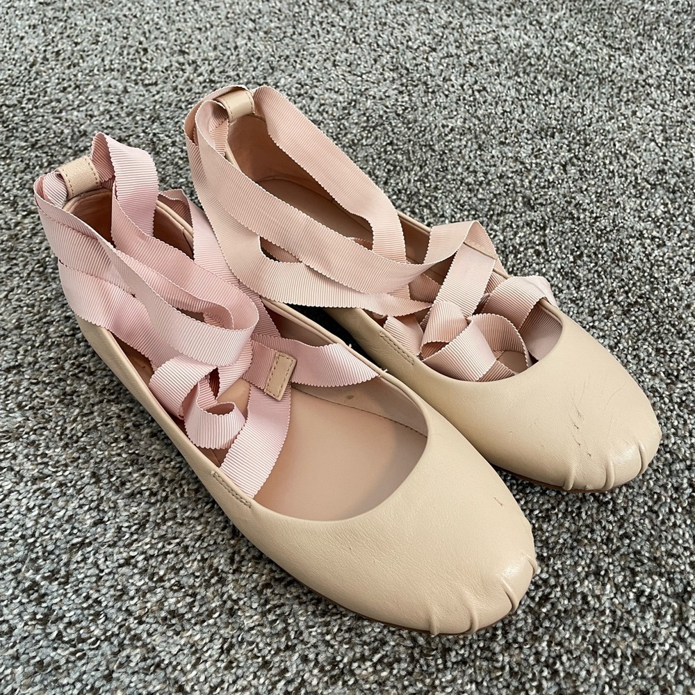 BCBGeneration Talia Tie-Up Ballet Flats Size 8